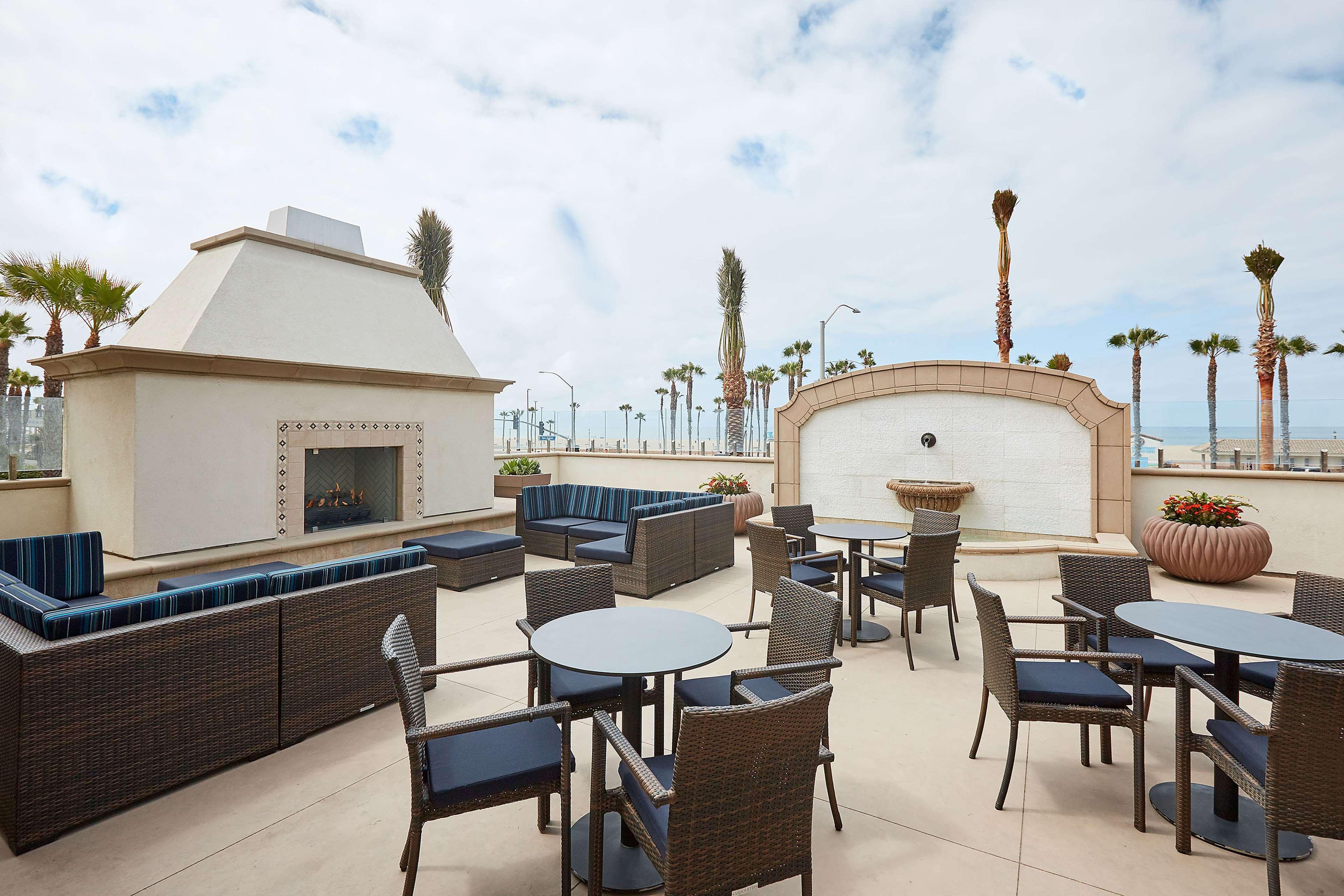 The Waterfront Beach Resort, A Hilton Hotel Huntington Beach Bagian luar foto